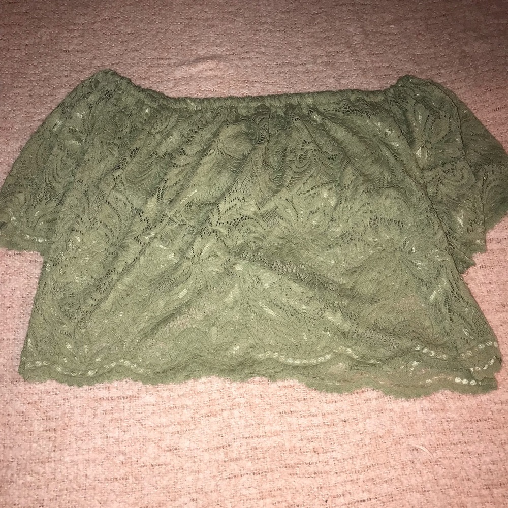 Lace crop top